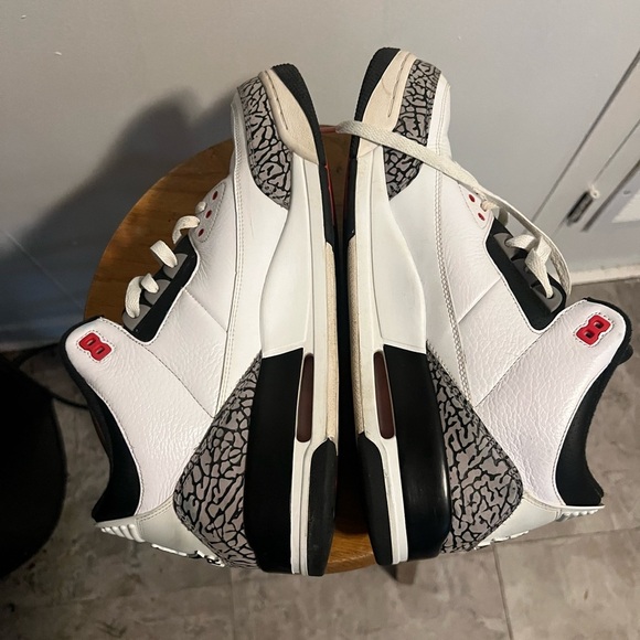 Jordan White and Black Sneakers with Red Accents Air Jordan Infrared Retro 3 - Picture 1 of 12